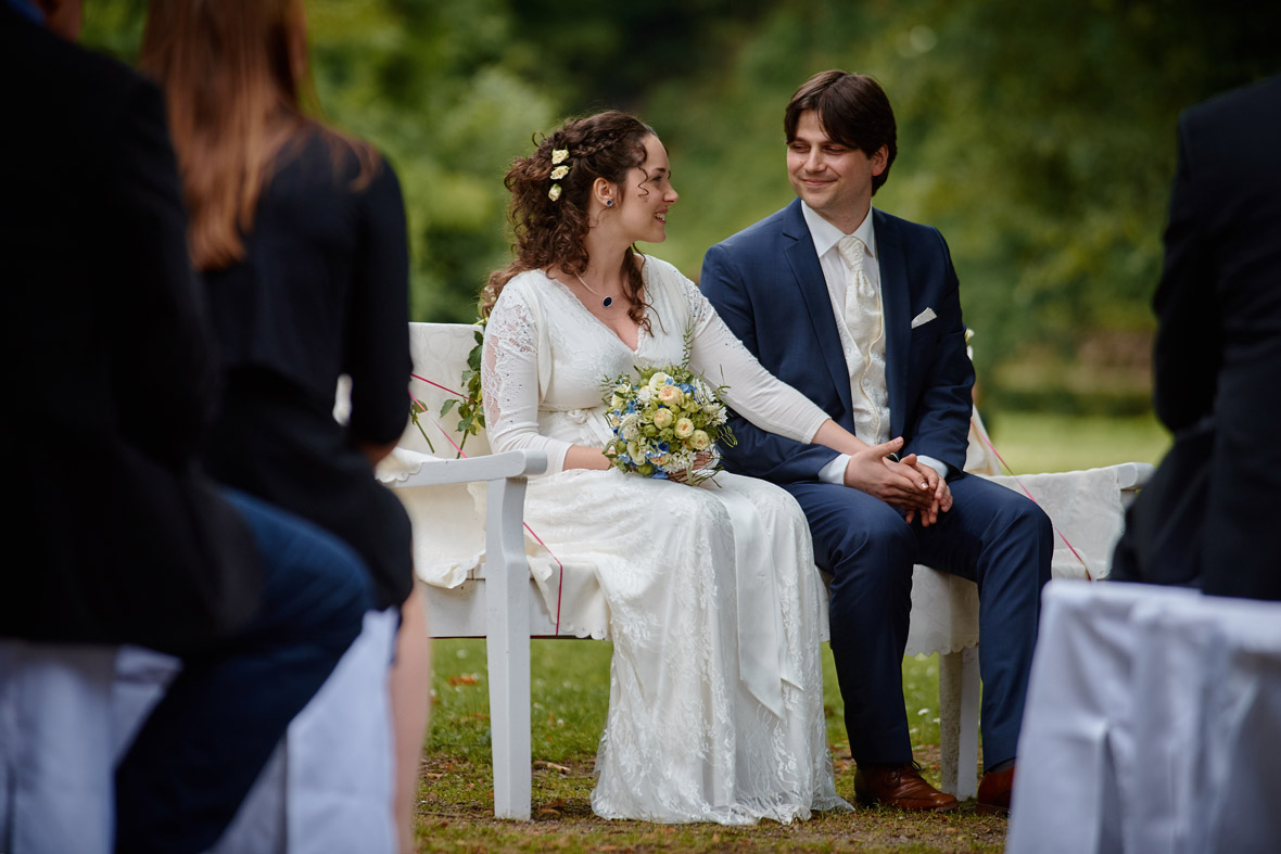 fotograf weimar heiraten hochzeitsfotos park Remise tiefurt