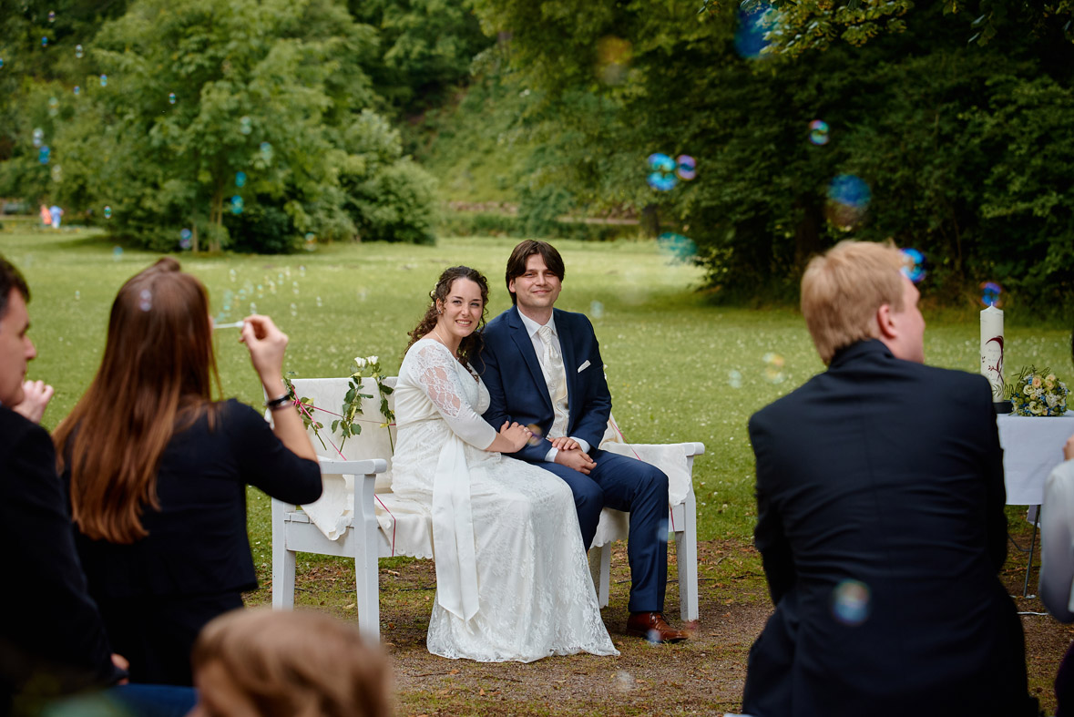 fotograf weimar heiraten verlobung hochzeitsfotos park Remise tiefurt hochzeitsfotograf weimar