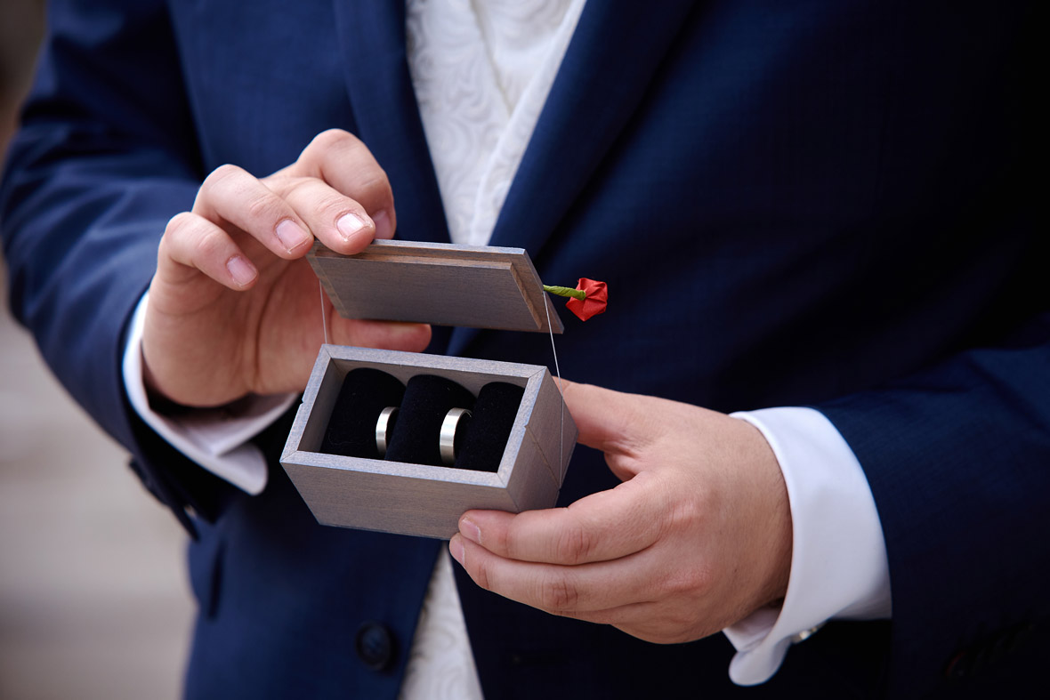 fotograf weimar heiraten verlobung hochzeitsfotos park Remise tiefurt hochzeitsfotograf weimar paarshooting hochzeit